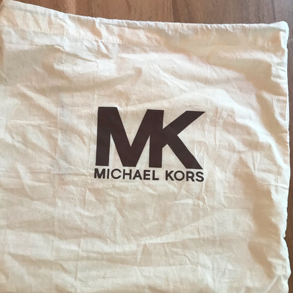 Michael Kors Waverly Purse - Picture 9 of 10